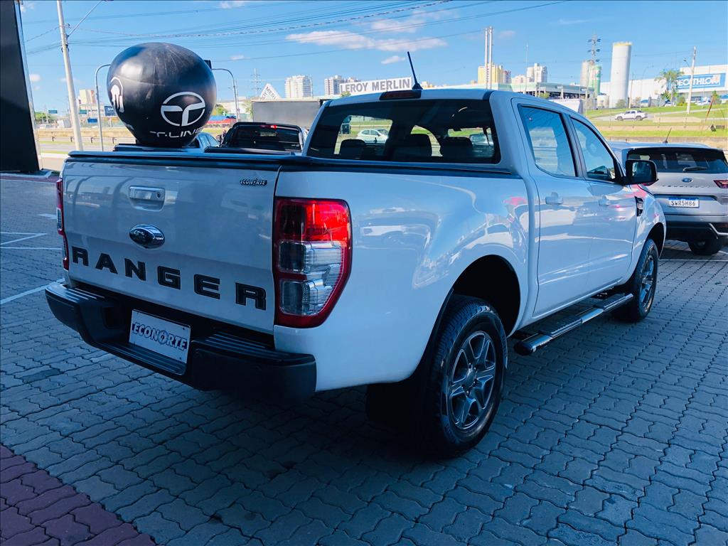 RANGER 2.2 XLS 4X2 CD 16V DIESEL 4P AUTOMÁTICO3