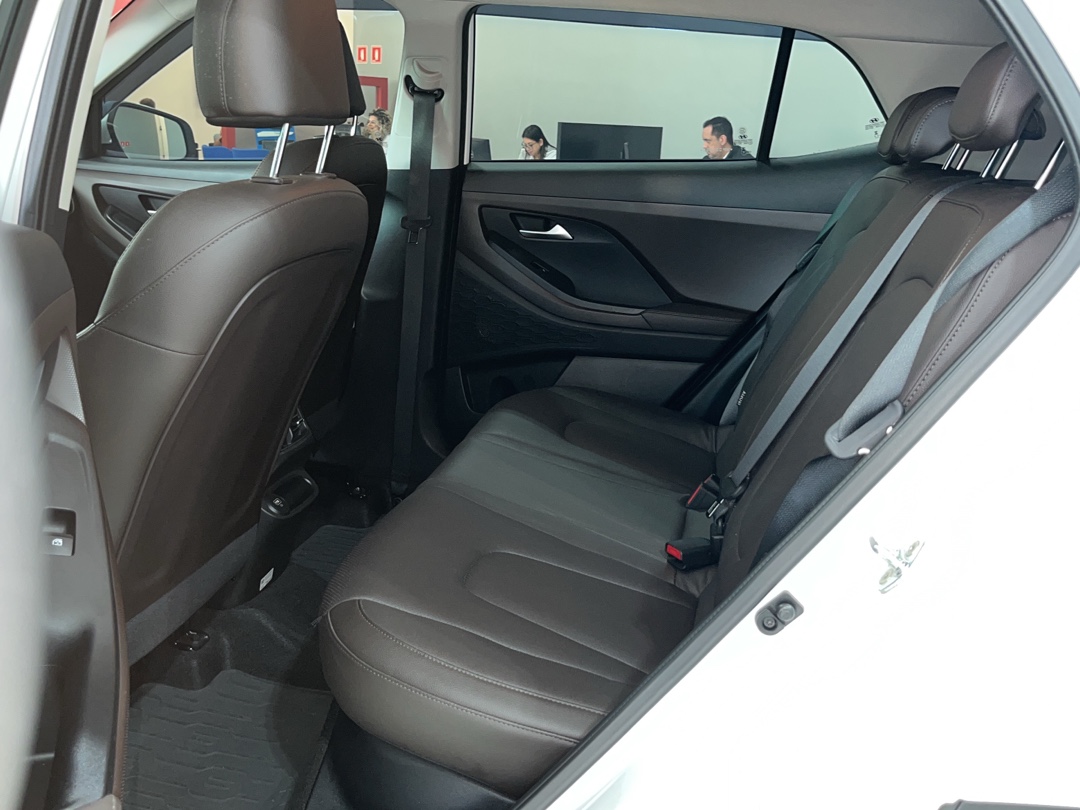Hyundai-CRETA-1.0 TGDI FLEX PLATINUM AUTOMÁTICO