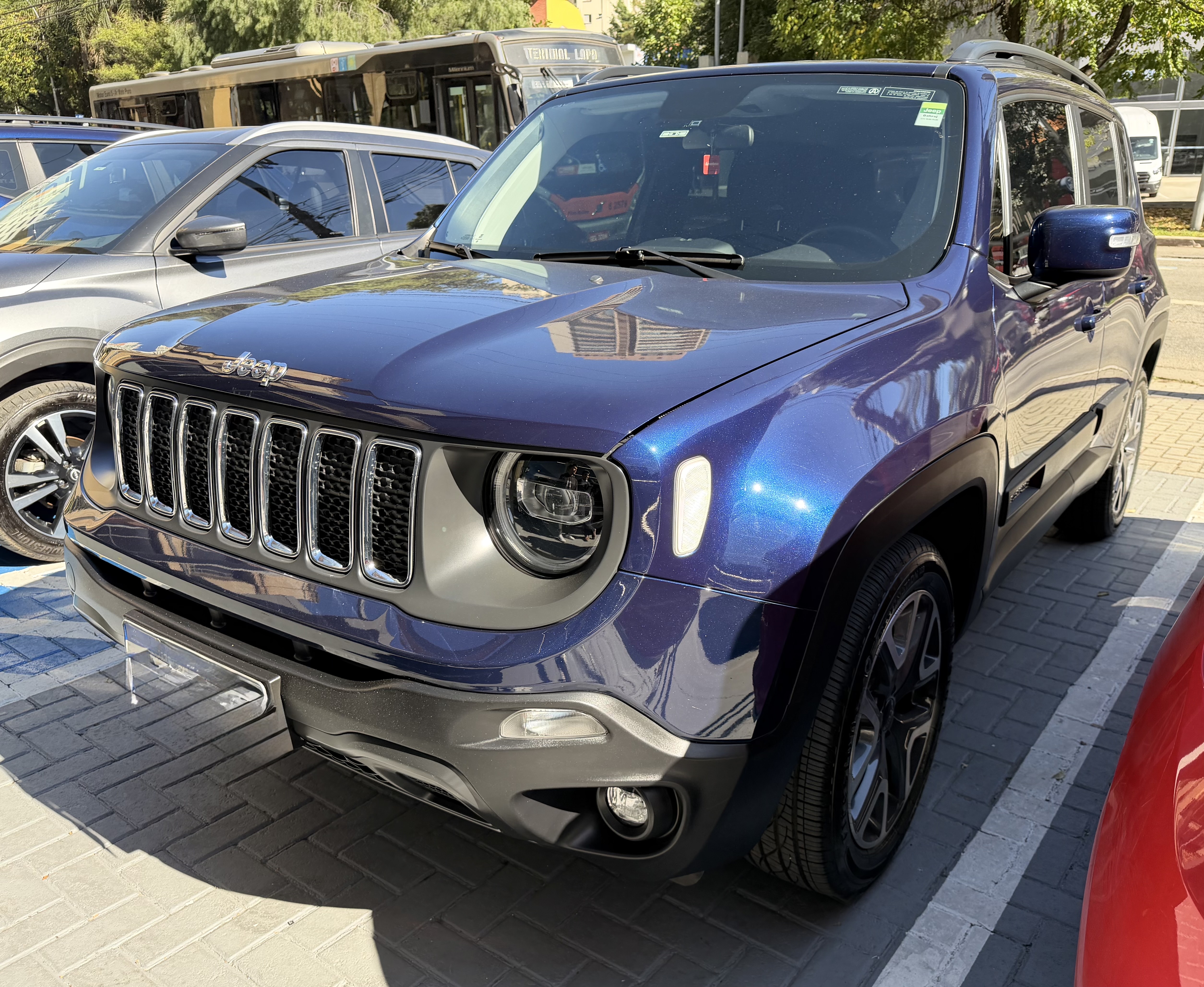 RENEGADE 1.8 16V FLEX LONGITUDE 4P AUTOMÁTICO2
