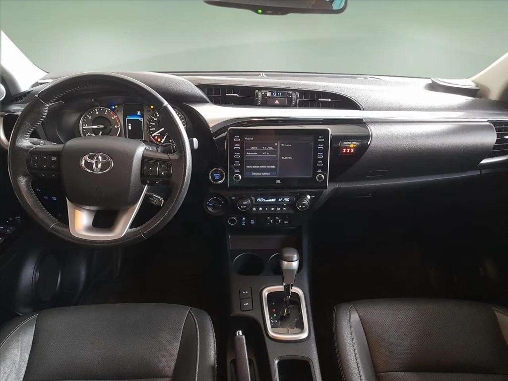 HILUX 2.8 D-4D TURBO DIESEL CD SRX 4X4 AUTOMÁTICO10