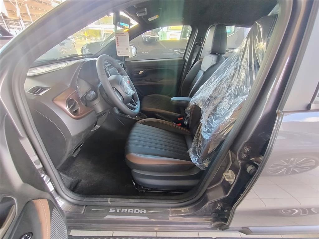 STRADA 1.0 TURBO 200 FLEX RANCH CD CVT4