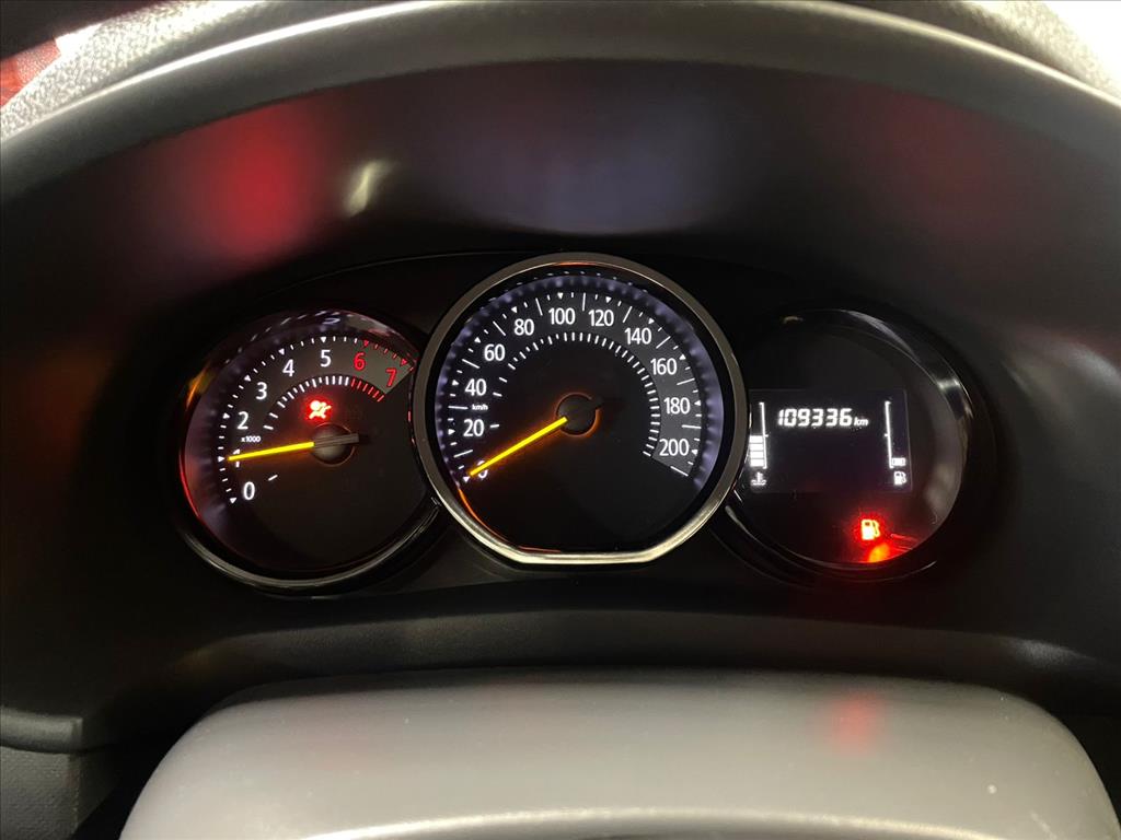 SANDERO 1.6 16V SCE FLEX STEPWAY DYNAMIQUE MANUAL11