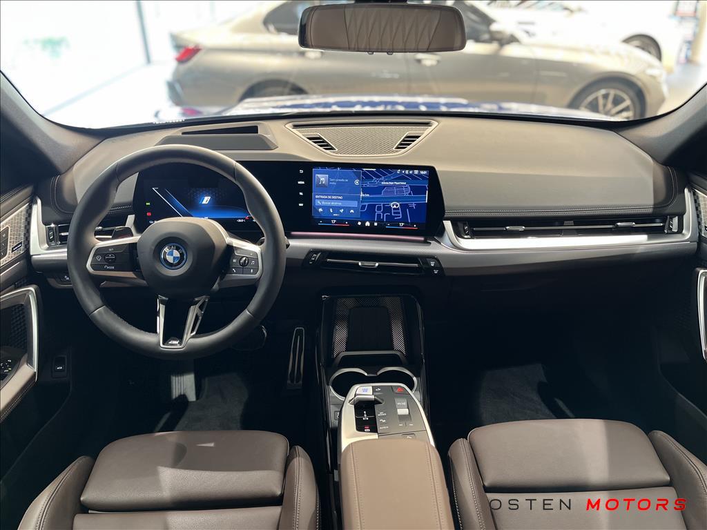 BMW-iX1-ELÉTRICO XDRIVE30 M SPORT
