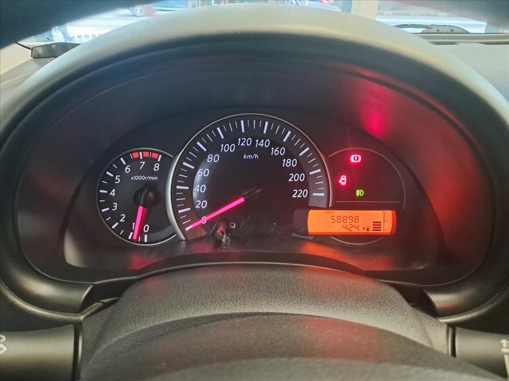 MARCH 1.6 SV 16V FLEXSTART 4P MANUAL9