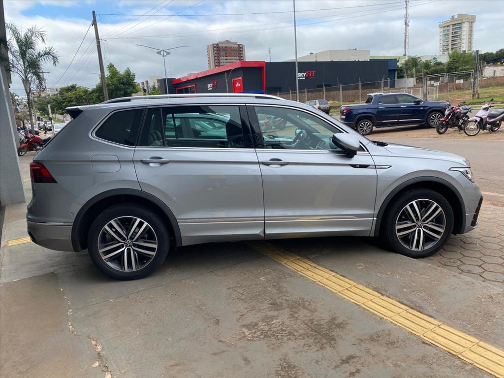 TIGUAN 2.0 300 TSI GASOLINA ALLSPACE R-LINE AUTOMÁTICO5
