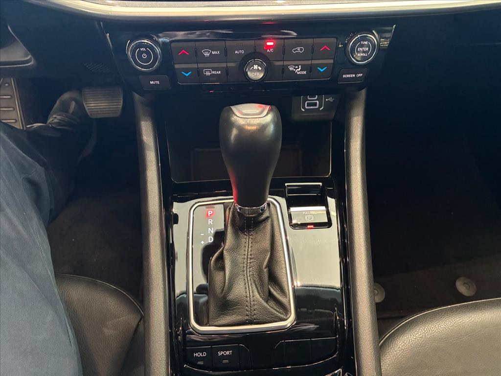COMPASS 1.3 T270 TURBO FLEX LONGITUDE AT68