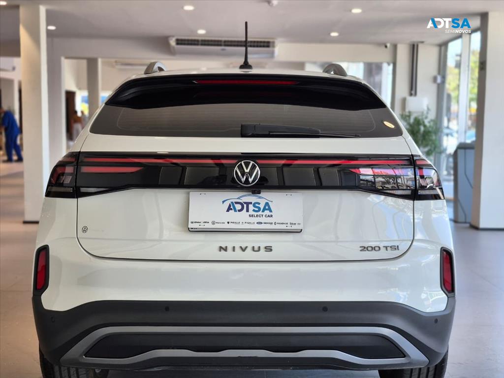 VOLKSWAGEN NIVUS 1.0 200 TSI TOTAL FLEX COMFORTLINE AUTOMÁTICO