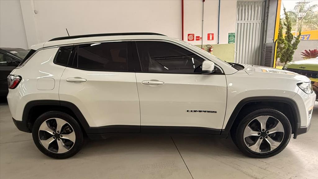 COMPASS 2.0 16V FLEX LONGITUDE AUTOMÁTICO2