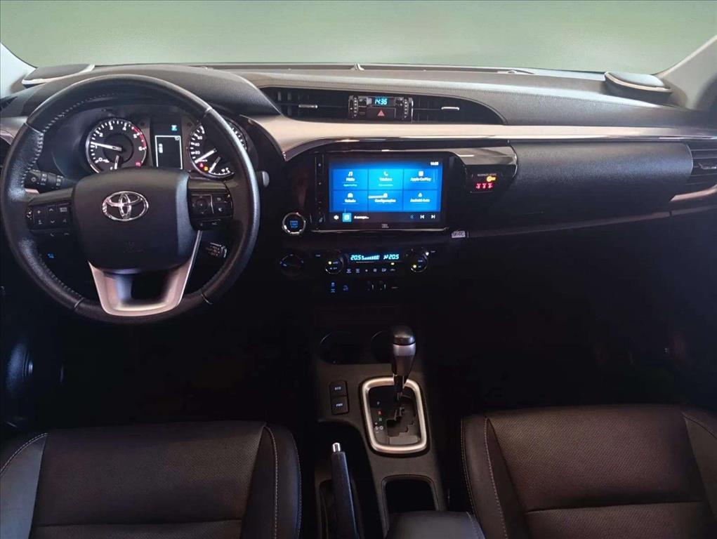 HILUX 2.8 D-4D TURBO DIESEL CD SRX 4X4 AUTOMÁTICO7