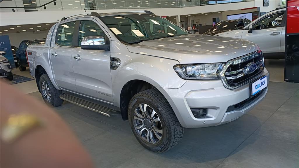 HILUX 2.8 D-4D TURBO DIESEL CD SRX 4X4 AUTOMÁTICO2