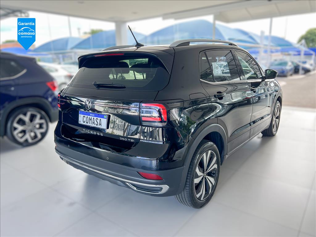T-CROSS 1.4 250 TSI TOTAL FLEX HIGHLINE AUTOMÁTICO4