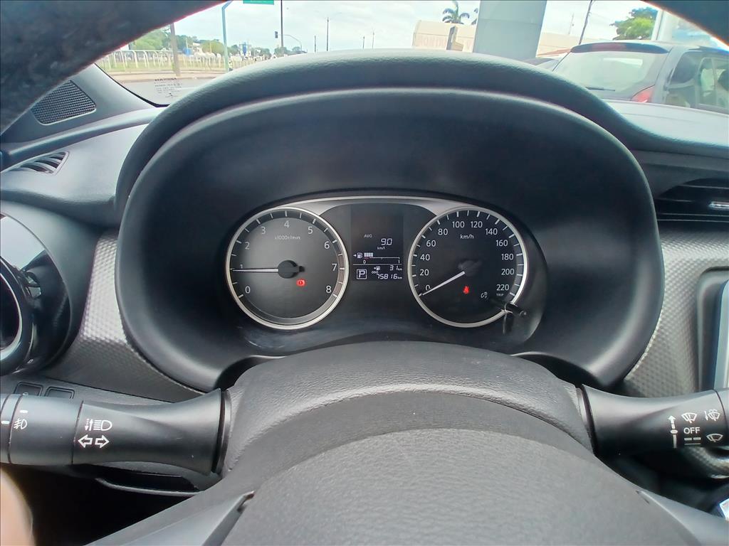 KICKS 1.6 16V FLEXSTART SV 4P XTRONIC10