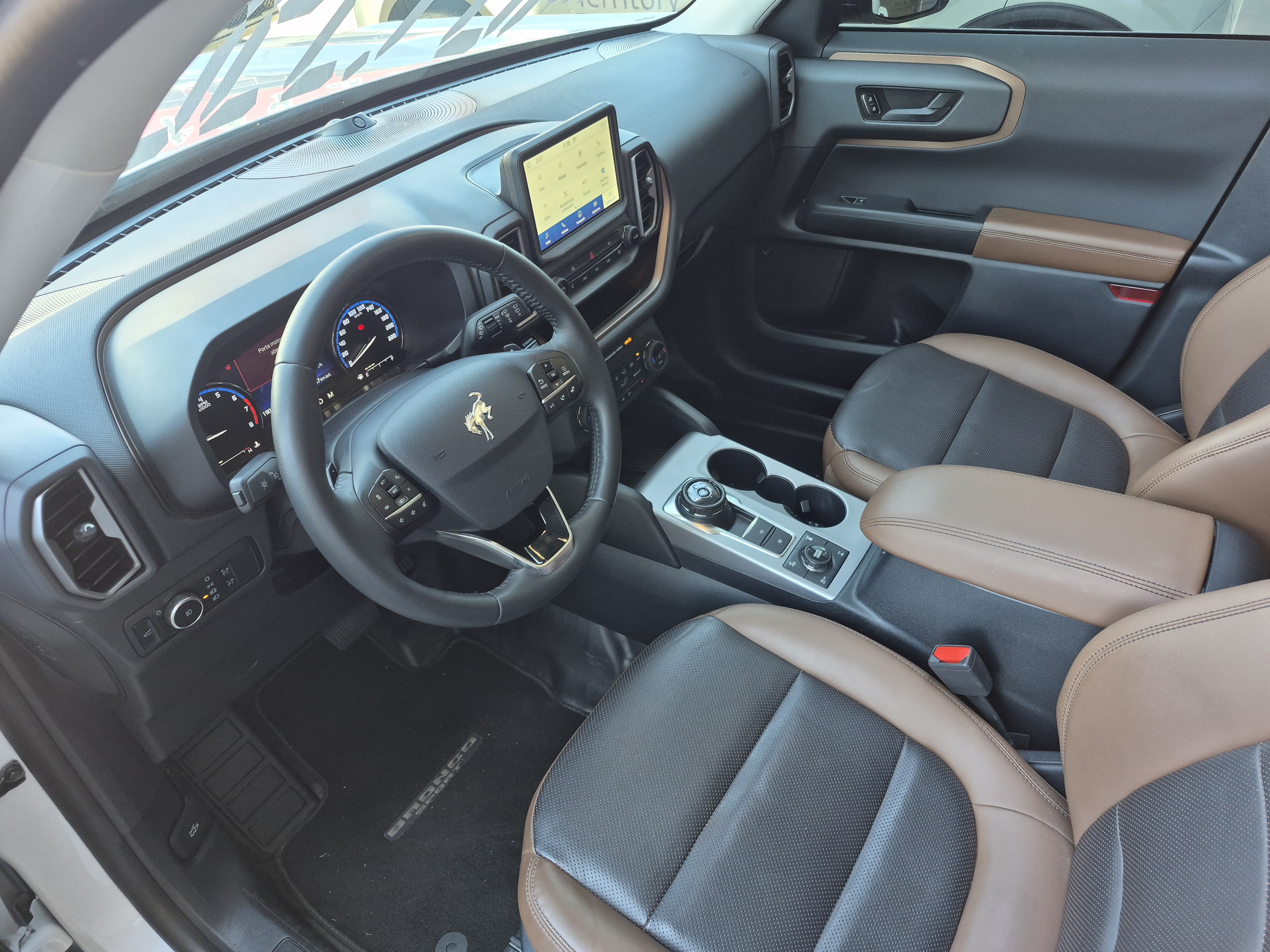 Foto ilustrativa do carro