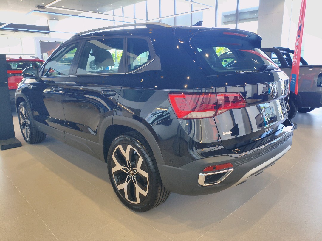 TAOS 1.4 250 TSI TOTAL FLEX HIGHLINE AUTOMÁTICO5