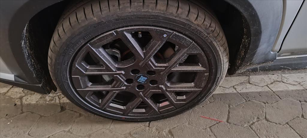 FASTBACK 1.0 TURBO 200 HYBRID IMPETUS CVT14