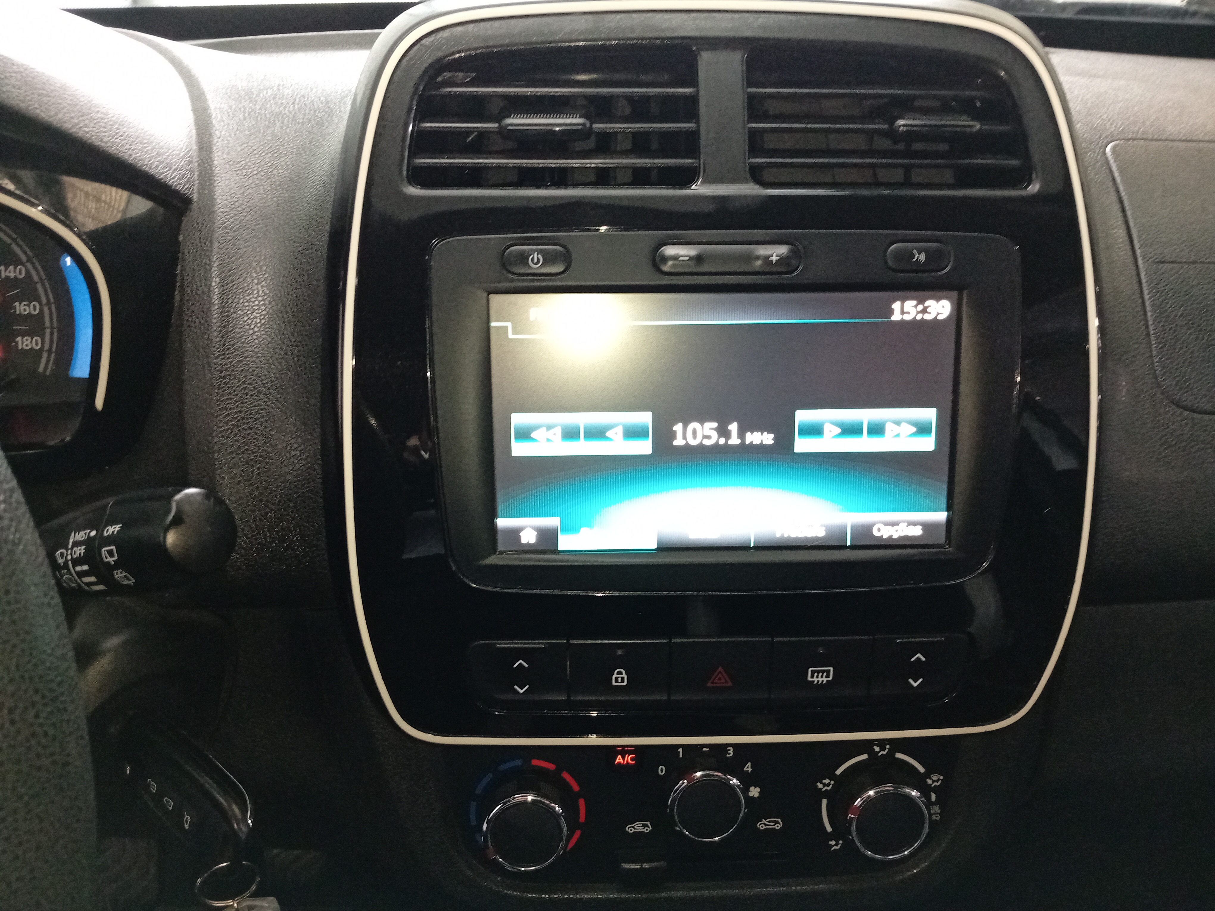 KWID 1.0 12V SCE FLEX INTENSE MANUAL8