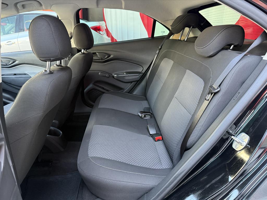 Chevrolet Onix - 1.0 MPFI LT 8V FLEX 4P MANUAL