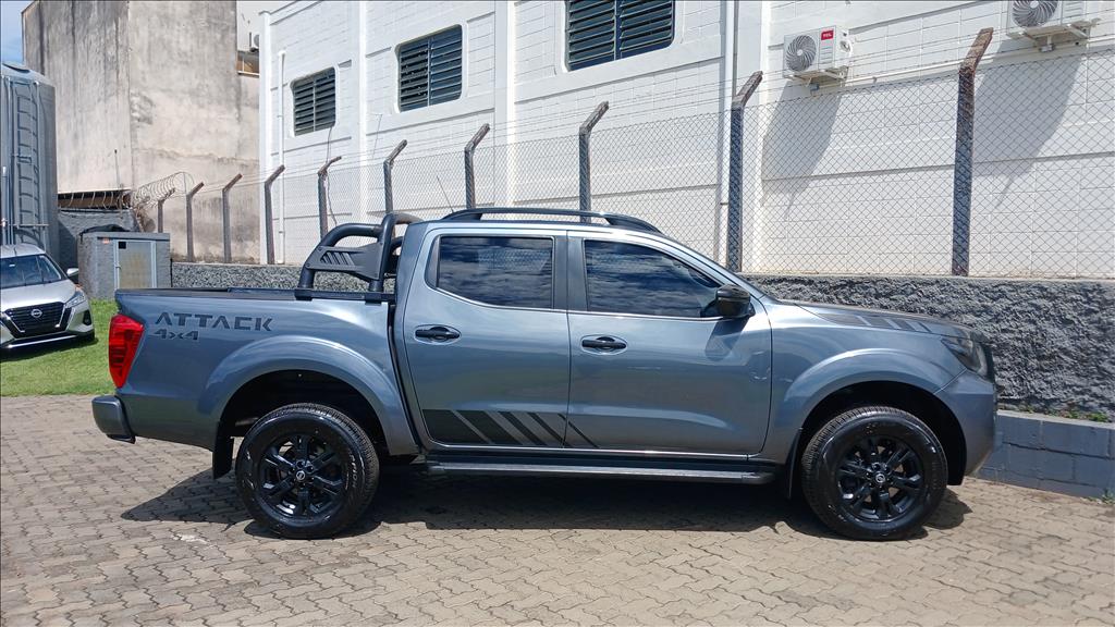 FRONTIER 2.3 16V TURBO DIESEL ATTACK CD 4X4 AUTOMÁTICO4