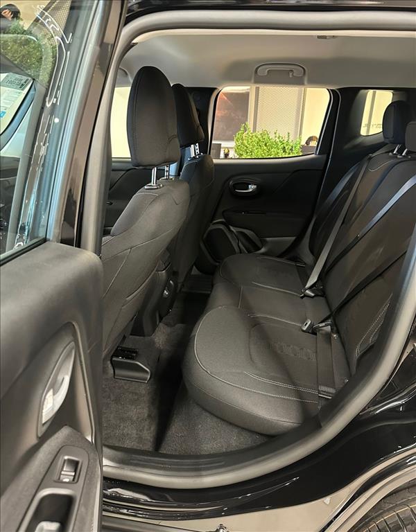 RENEGADE 1.3 T270 TURBO FLEX ALTITUDE AT67