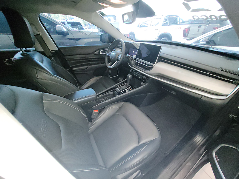 COMPASS 1.3 T270 TURBO FLEX LONGITUDE AT68