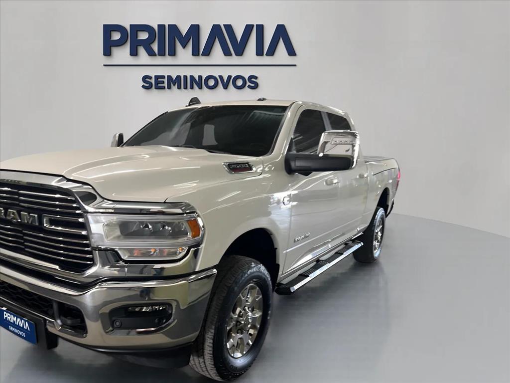 2500 6.7 I6 TURBO DIESEL LARAMIE CD 4X4 AUTOMÁTICO0