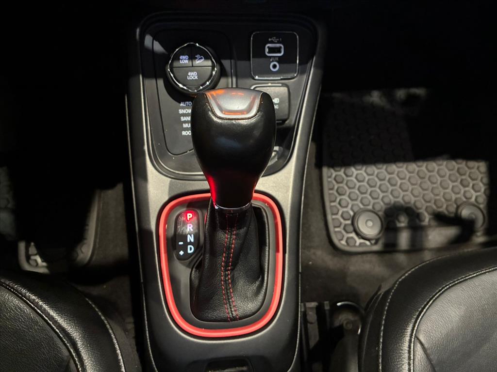 COMPASS 2.0 16V DIESEL TRAILHAWK 4X4 AUTOMÁTICO