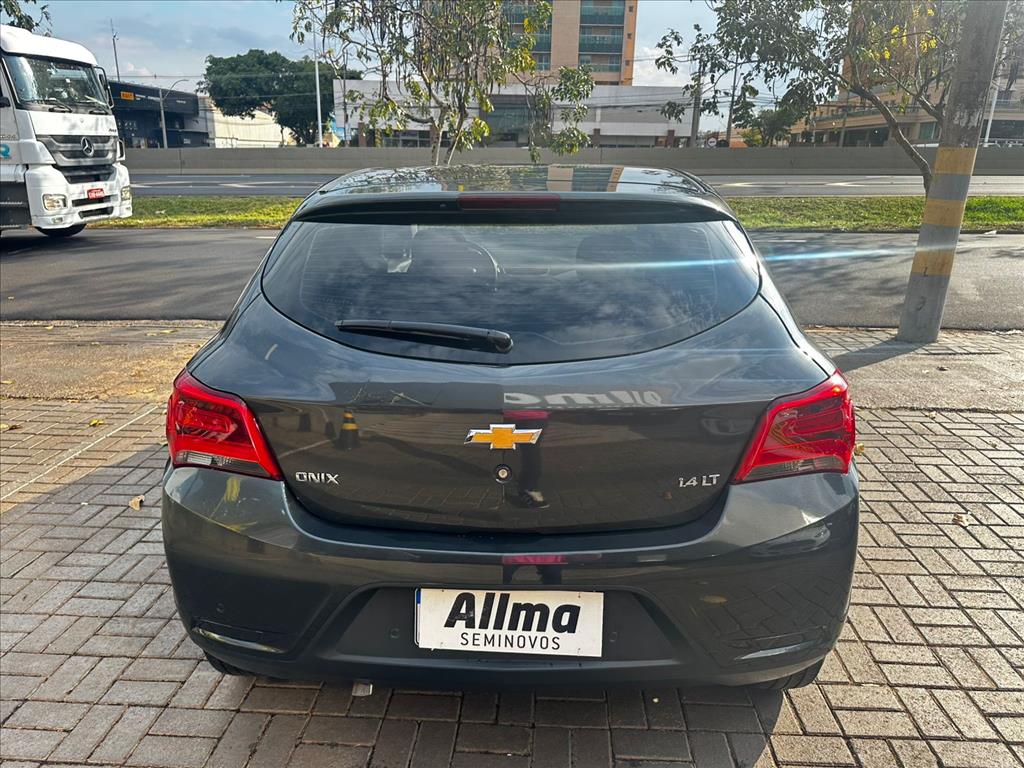 ONIX 1.4 MPFI LT 8V FLEX 4P MANUAL4