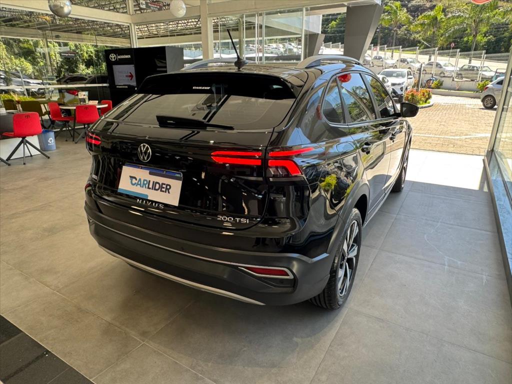 NIVUS 1.0 200 TSI TOTAL FLEX HIGHLINE AUTOMÁTICO5