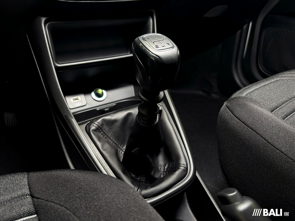 STRADA 1.3 FIREFLY FLEX FREEDOM CD MANUAL13