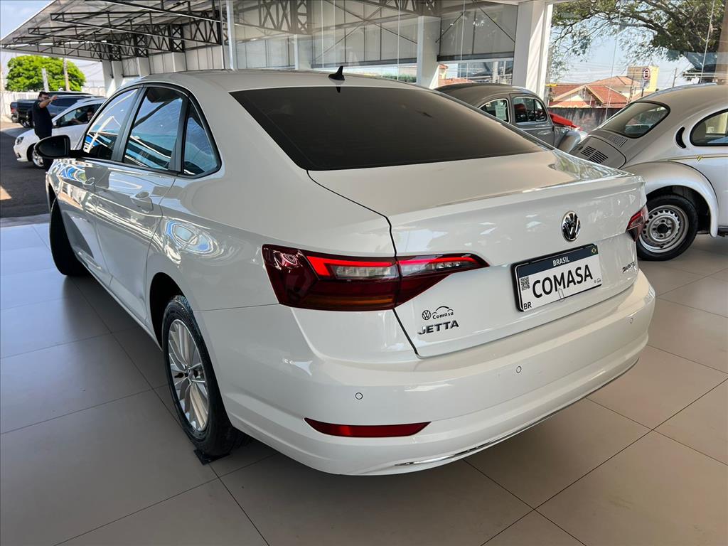 JETTA 1.4 250 TSI TOTAL FLEX COMFORTLINE TIPTRONIC7