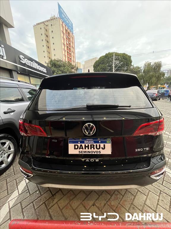 TAOS 1.4 250 TSI TOTAL FLEX HIGHLINE AUTOMÁTICO13
