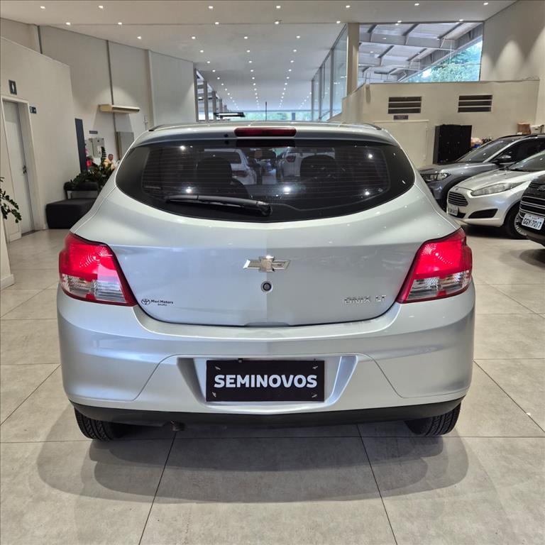 ONIX 1.0 MPFI LT 8V FLEX 4P MANUAL4
