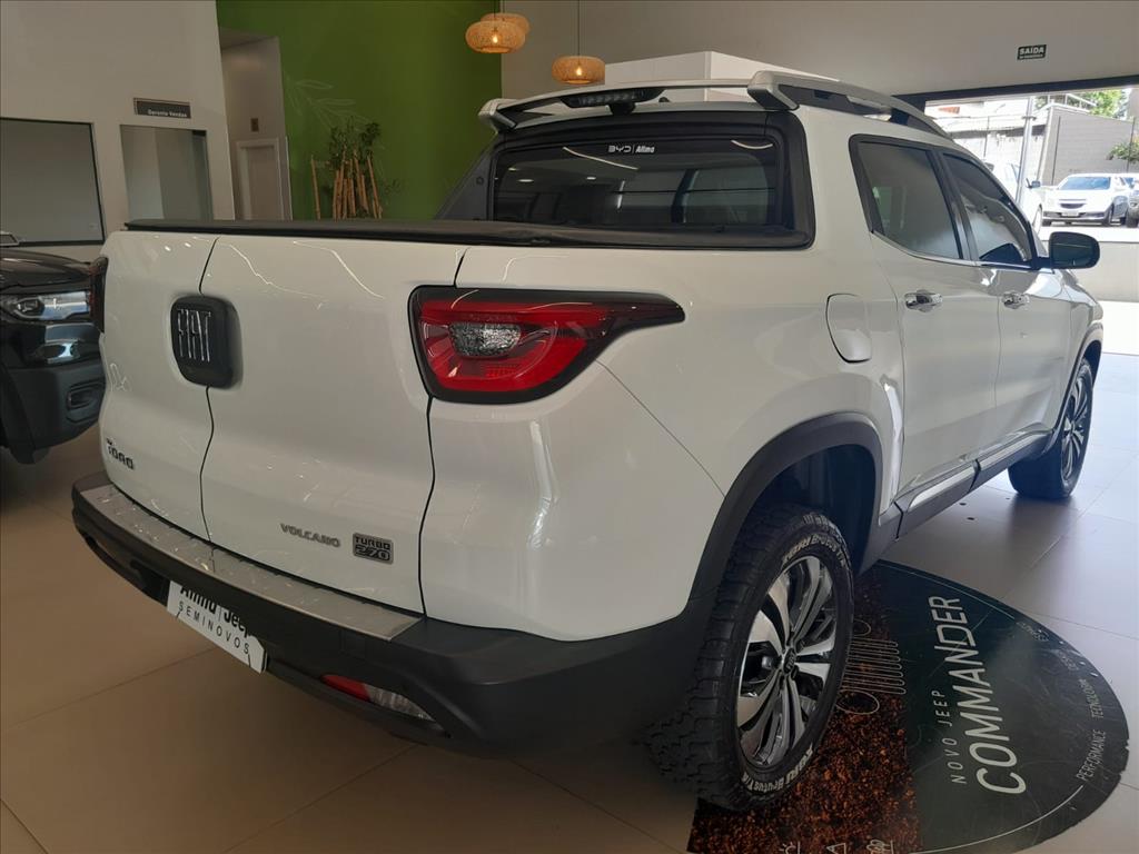 TORO 1.3 TURBO 270 FLEX VOLCANO AT64