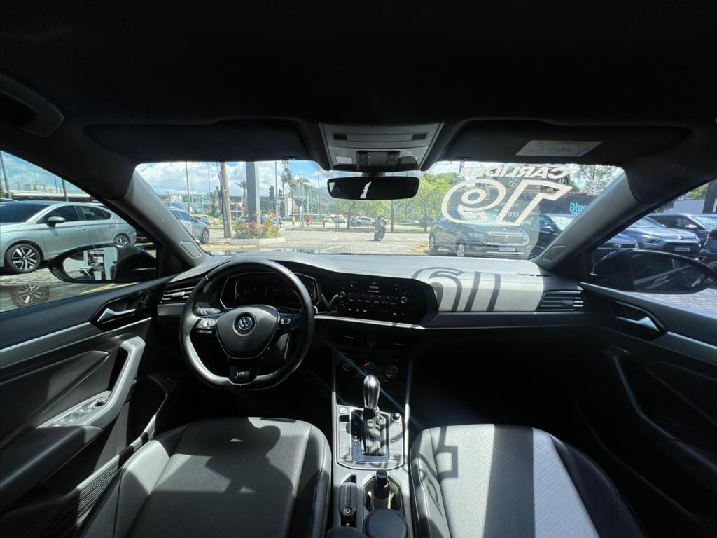 JETTA 1.4 250 TSI TOTAL FLEX R-LINE TIPTRONIC8