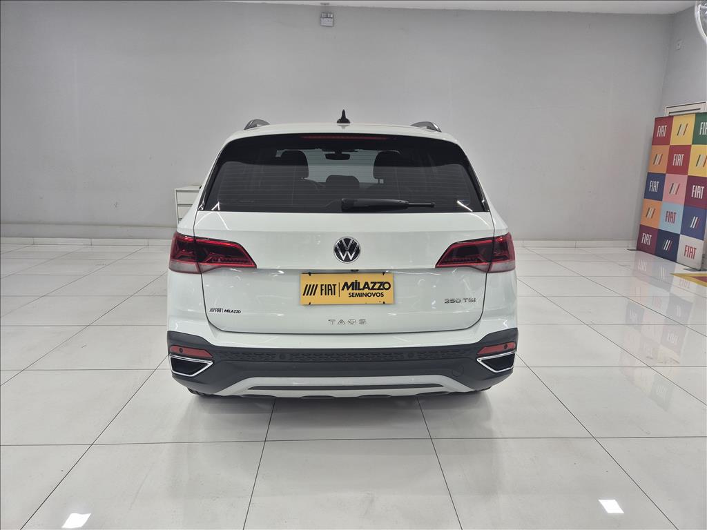 TAOS 1.4 250 TSI TOTAL FLEX COMFORTLINE AUTOMÁTICO TAOS 1.4 250 TSI TOTAL FLEX COMFORTLINE AUTOMÁTICO