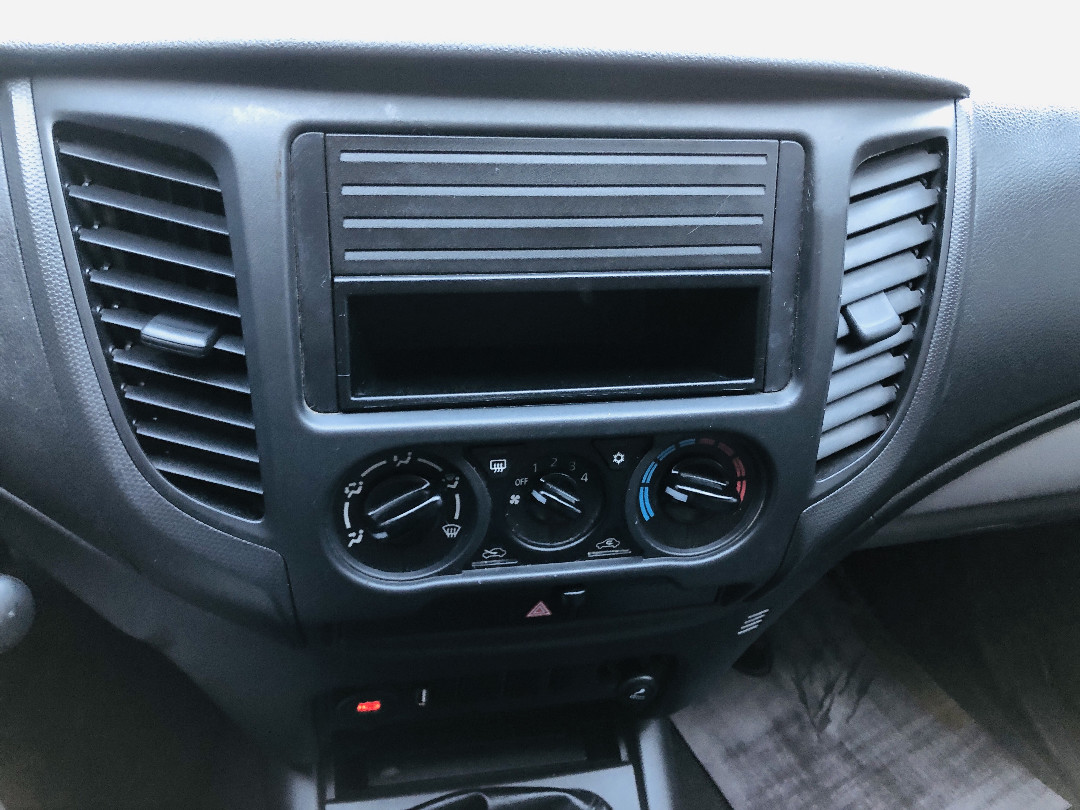 L200 TRITON 2.4 16V TURBO DIESEL GL CD 4X4 MANUAL13