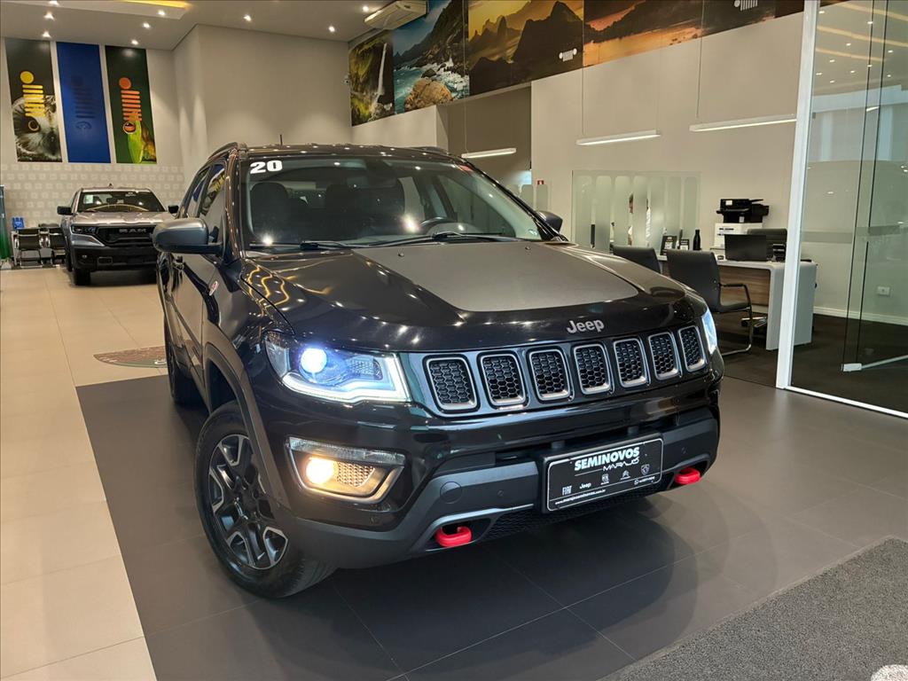 COMPASS 2.0 16V DIESEL TRAILHAWK 4X4 AUTOMÁTICO