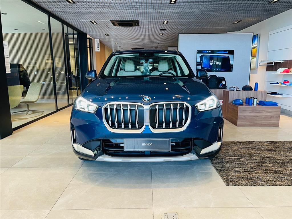 X1 2.0 16V TURBO GASOLINA SDRIVE20I X-LINE STEPTRONIC1