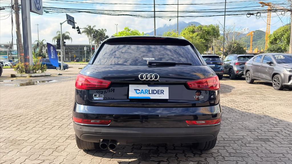 Q3 1.4 TFSI AMBIENTE FLEX 4P S TRONIC3