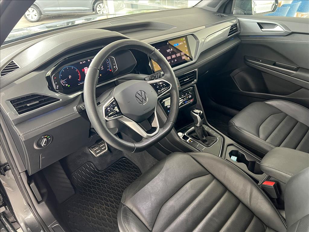 TAOS 1.4 250 TSI TOTAL FLEX HIGHLINE AUTOMÁTICO