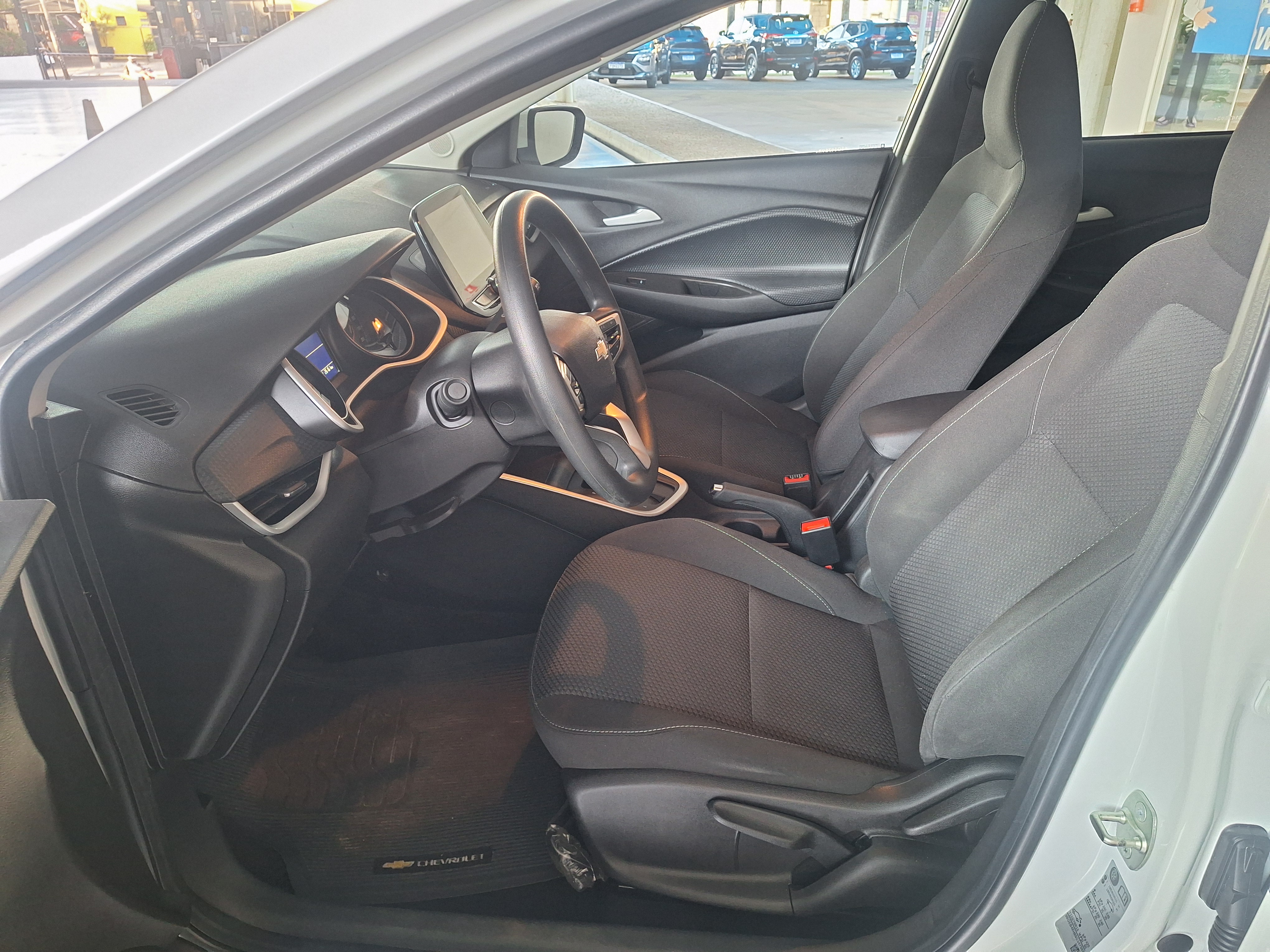 Chevrolet Onix 1.0 Turbo Flex LT Automático - foto 10