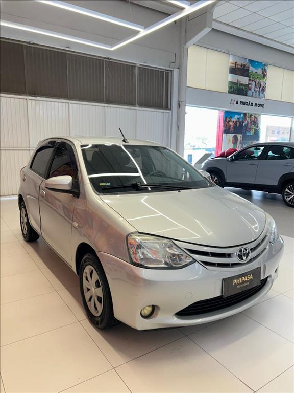 ETIOS 1.5 XS 16V FLEX 4P AUTOMÁTICO1