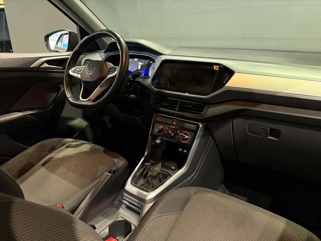 T-CROSS 1.0 200 TSI TOTAL FLEX AUTOMÁTICO5