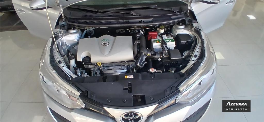 YARIS 1.5 16V FLEX SEDAN XL MANUAL16