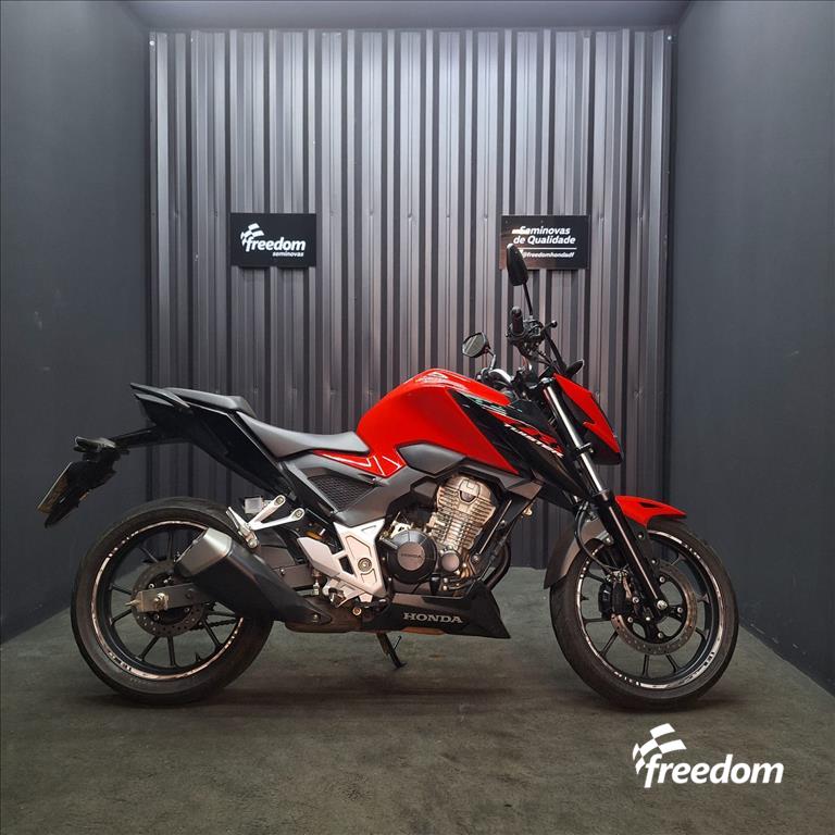 Moto HONDA do modelo CB 300F TWISTER ABS 2024/2024