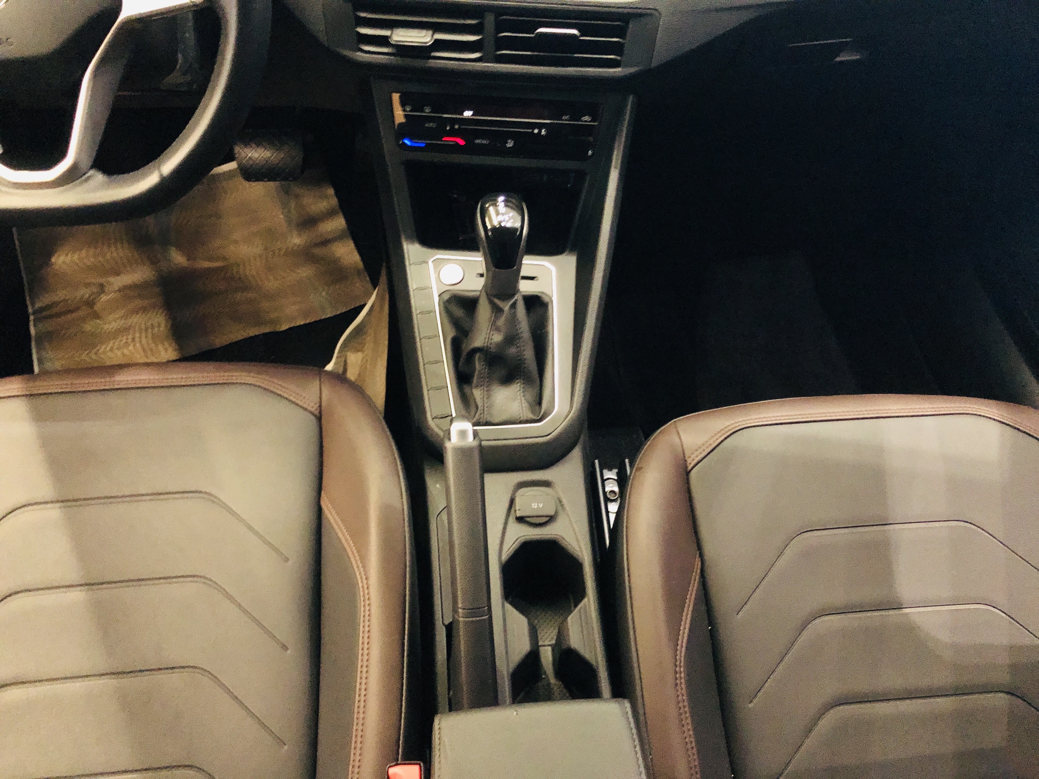 VIRTUS 1.0 200 TSI HIGHLINE AUTOMÁTICO12