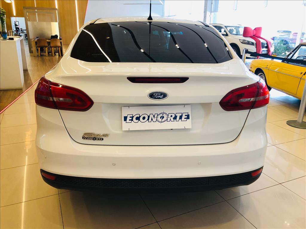 FOCUS 2.0 SE FASTBACK 16V FLEX 4P POWERSHIFT4