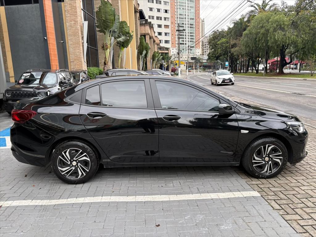 ONIX PLUS 1.0 TURBO FLEX LT AUTOMÁTICO8