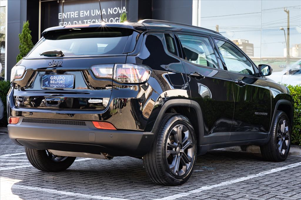 Jeep-COMPASS-1.3 T270 TURBO FLEX LONGITUDE AT6