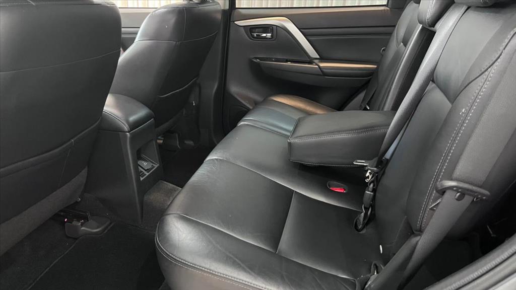 PAJERO SPORT 2.4 16V MIVEC TURBO DIESEL HPE AWD AUTOMÁTICO